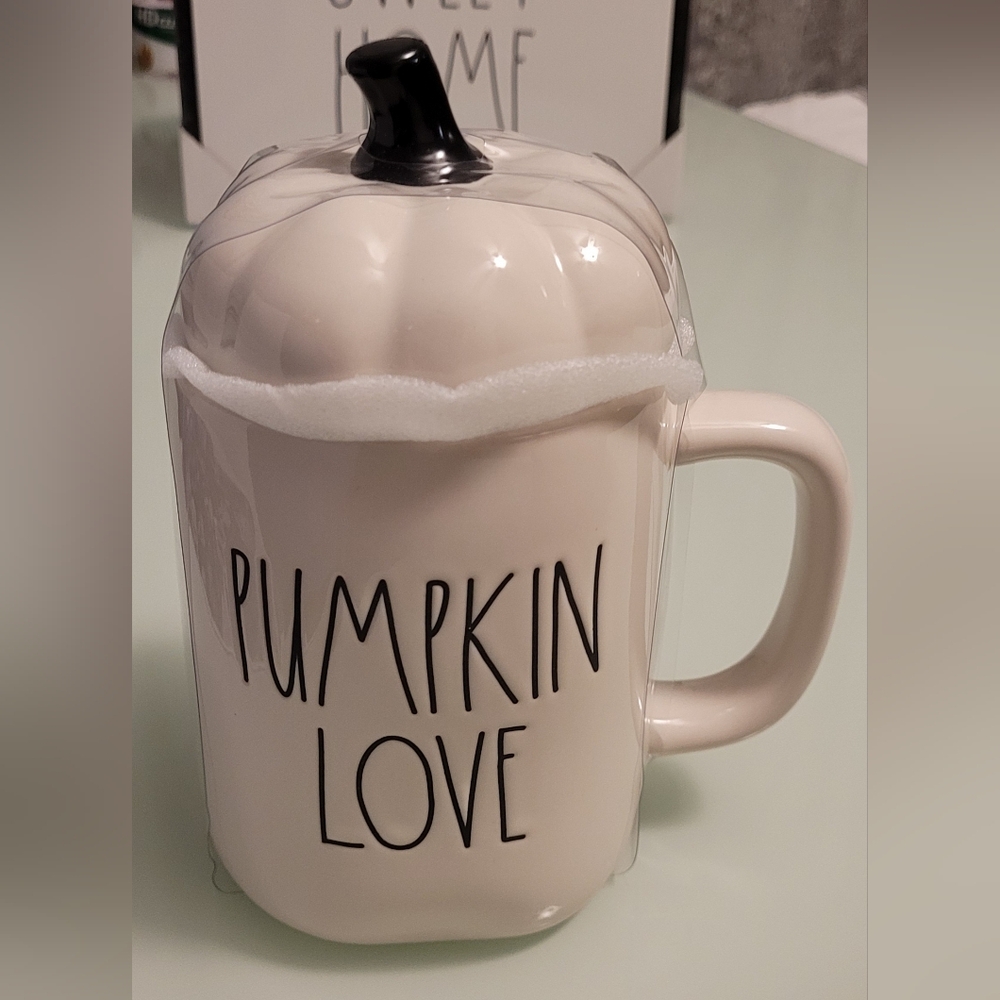 Rae Dunn PUMPKIN LOVE Off-white 16oz Ceramic Mug w/ Pumpkin Topper